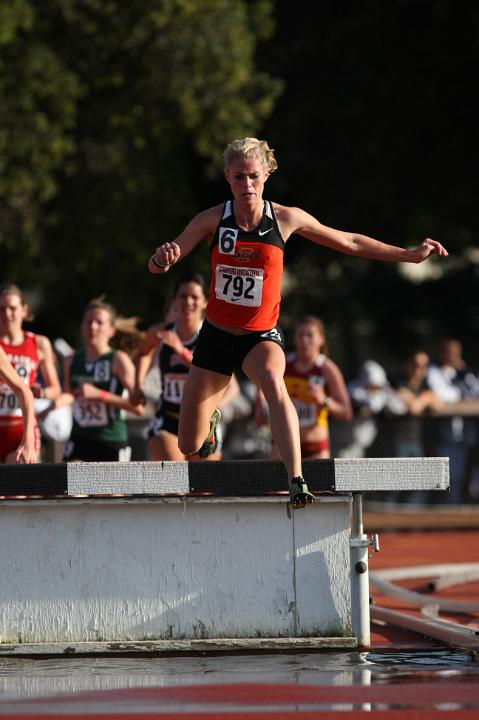 2010 Stanford Invite-College-040.JPG - 2010 Stanford Invitational, March 26-27, Cobb Track and Angell Field, Stanford,CA.
